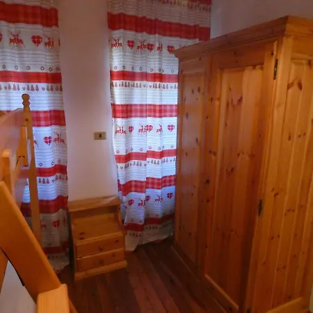 La Maisonnette De Larey Apartamento