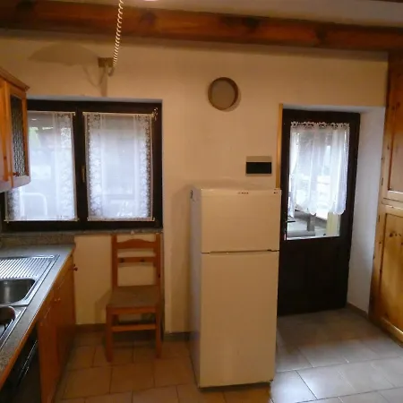 Apartment La Maisonnette De Larey